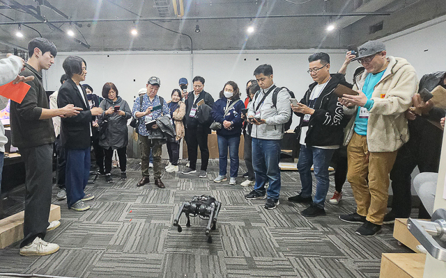 붙임. 2023 이야기창작발전소 2기 중견 창작자 특화과정 현장사진 (1)